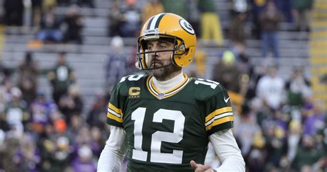 Aaron Rodgers Trade Rumors: Jets to Meet with Packers QB in Person ...