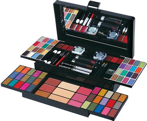 Cameleon Makeup Kit 3016C - Price in India, Buy Cameleon Makeup Kit 3016C Online In India ...