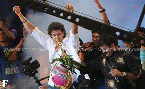 Hrithik Roshan: hrithik roshan dance pics