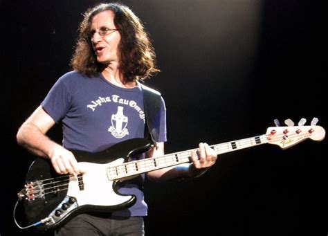 5 isolated bass tracks prove Rush's Geddy Lee is a genius