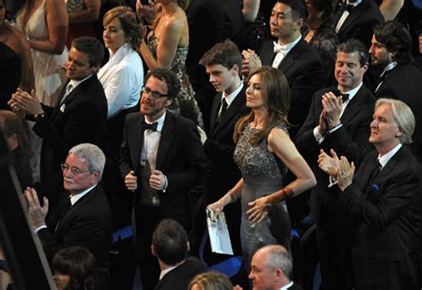 Kathryn Bigelow Gets A Better Oscar Seat Than James Cameron (PHOTOS ...