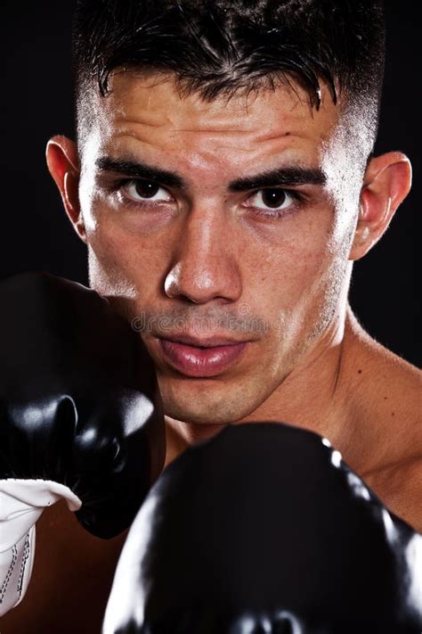 Hispanic Boxer Royalty Free Stock Image - Image: 11363086