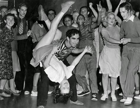 Teenagers at a Rock 'n roll dance in the 50's : r/OldSchoolCool