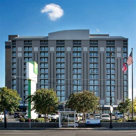 holiday inn nashville vanderbilt downtown - Google Search | Holiday inn, Downtown, Inn