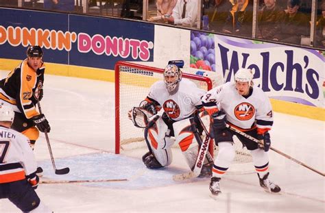 Rick DiPietro New York Islanders Editorial Photo - Image of game ...