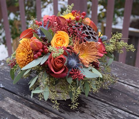 Autumnal flower arrangement. Local Florist, Flower Delivery, Autumnal, House Party, Fresh ...