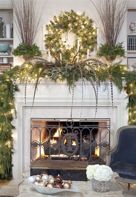 38 Great Christmas Mantel Decorations Ideas - Decoration Love