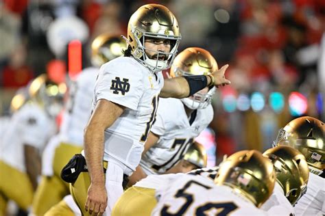 USC vs Notre Dame Experts Picks, Predictions, Week 7 - College Football ...