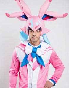 Sylveon Cosplay Male. Face Swap. Insert Your Face ID:1075128