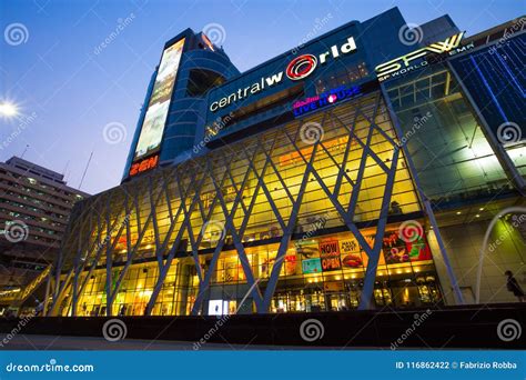 Central World Shopping Mall by Night, One of the Biggest Malls in ...