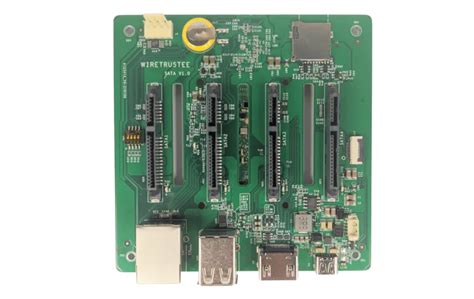 Wiretrustee designs a Four-port SATA Raspberry Pi CM4 carrier board for low-power NAS ...