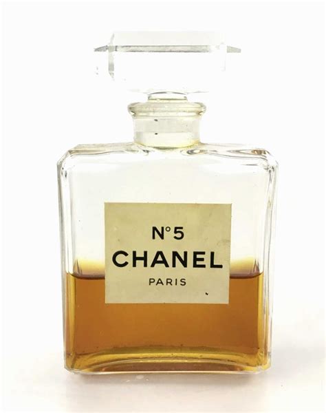 Lot - Chanel No.5 Perfume