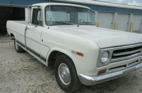 1970 International Pickup Model 1100 for sale: photos, technical specifications, description