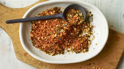 Japanese 7 Spice Blend (Shichimi Togarashi) | Recipe | Spice blends recipes, Japanese spices ...