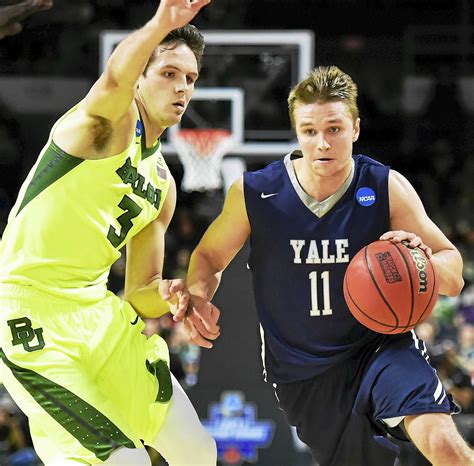 Yale men’s basketball team opens season with high hopes - New Haven Register