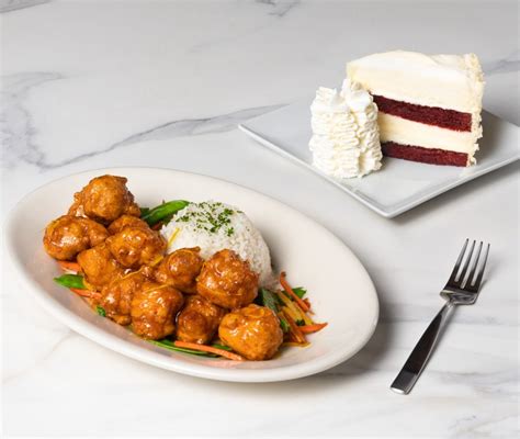 The Cheesecake Factory is offering $15 lunches, dessert included – Orange County Register