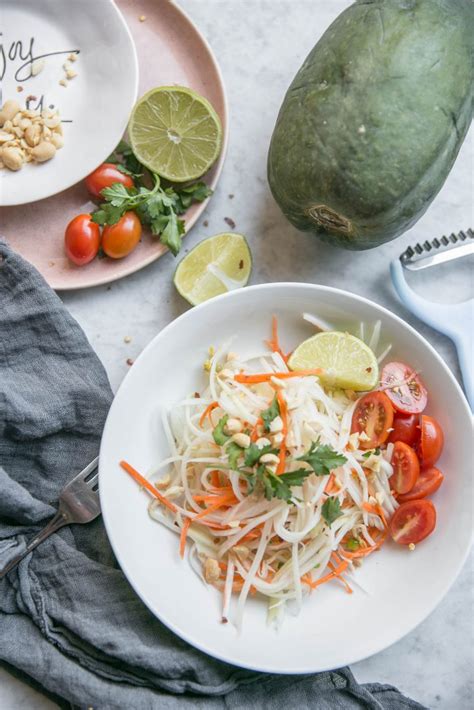 Thai Green Papaya Salad aka Som Tum