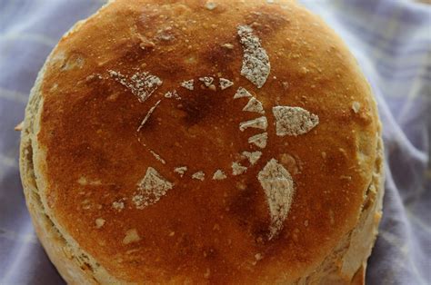 my discovery of Bread: Rewena paraoa (Maori bread)