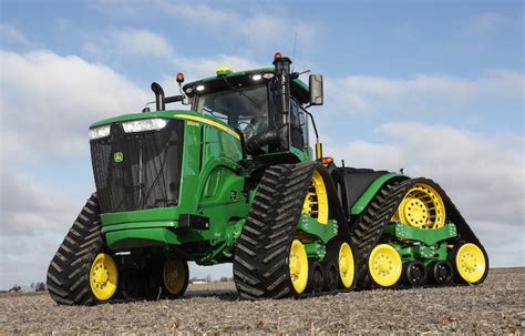 John Deere 9R Tractors | Farm Equipment Publication