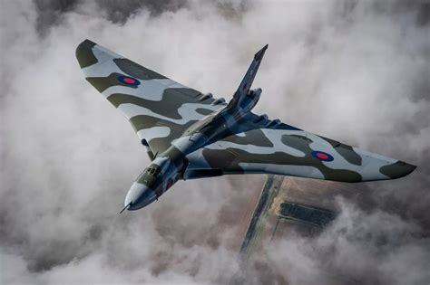 Vulcan Bomber - Manchester Evening News