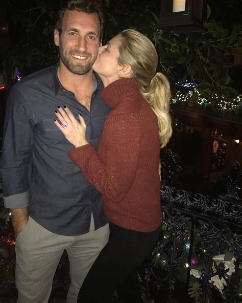 Erin Andrews is ENGAGED!!! - Celeblr