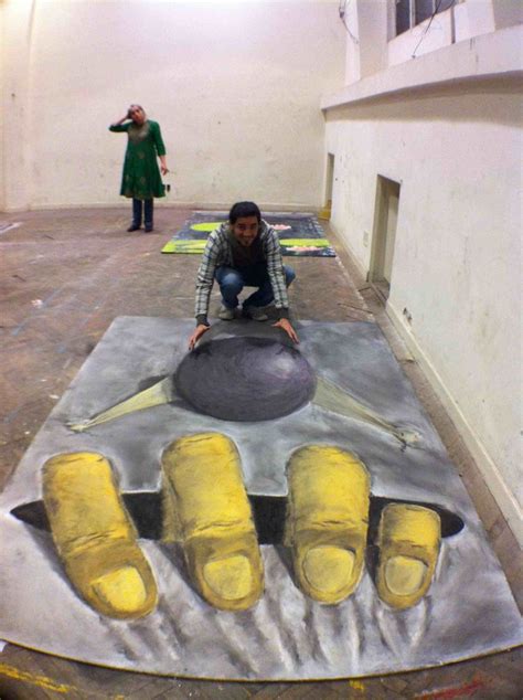 Blog Now on streetpainting.tv - 4D Street Painting Art: Amazing 3D Pavement Paintings