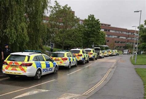 Exeter Uni building in lockdown after man makes threat with gun - Radio Exe