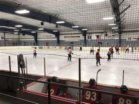 Carmel Ice Skadium - 13 Photos & 23 Reviews - Skating Rinks - 1040 3rd ...