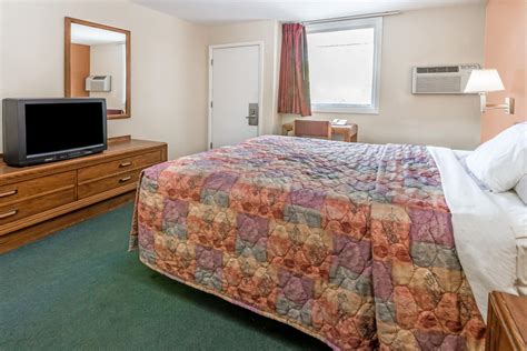 Days Inn by Wyndham Henrietta/Rochester Area | Henrietta, NY Hotels