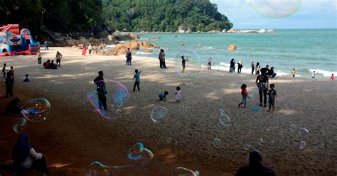 Popular beaches among tourist destinations in Pahang to be closed | New ...