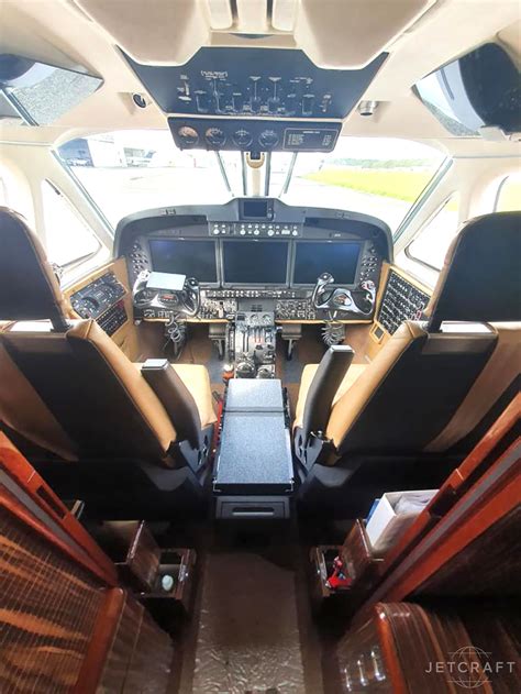 King Air B250_cockpit | Private Jets For Sale