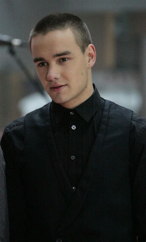 Did Liam Payne Ever Get Plastic Surgery? See Photos of His Transformation: Jaw, Face, More