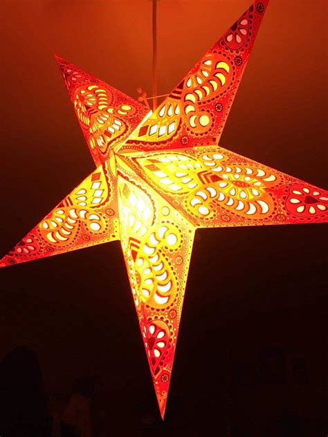 Stunning Paper Star Lanterns - The Barn Wirral