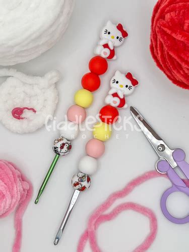 Hello Kitty (Red) Crochet Hook | Fiddlesticks Crochet