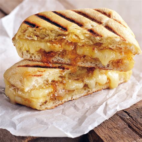 Grilled Artisan Cheddar & Fig Jam Sandwich Recipe | Epicurious