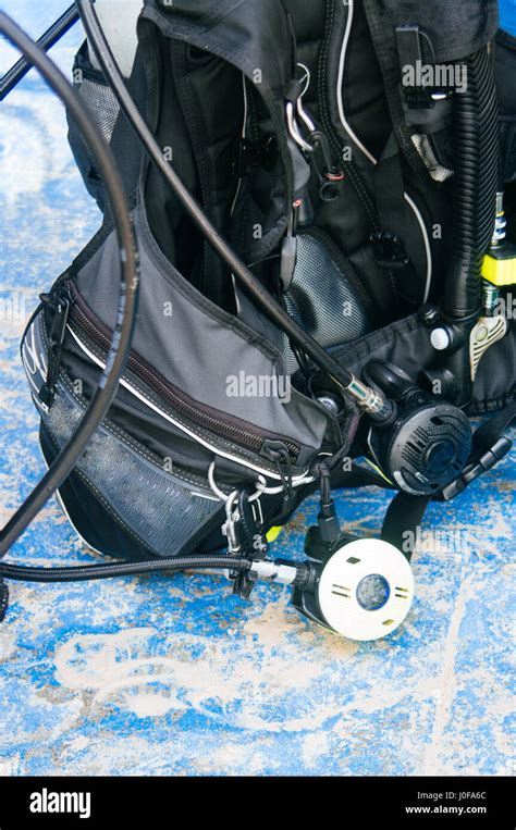 Deep sea diving equipment hi-res stock photography and images - Alamy