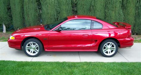 Laser Red 1998 Ford Mustang GT Coupe - MustangAttitude.com Photo Detail