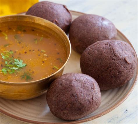 Soft & Delicious Ragi Mudde Recipe - Karnataka Style Ragi Balls ...