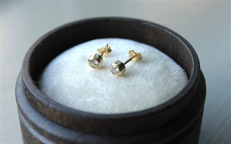 14k Yellow Gold Round Bezel Diamond Studs - Gili Mor -Minimalist Jewelry