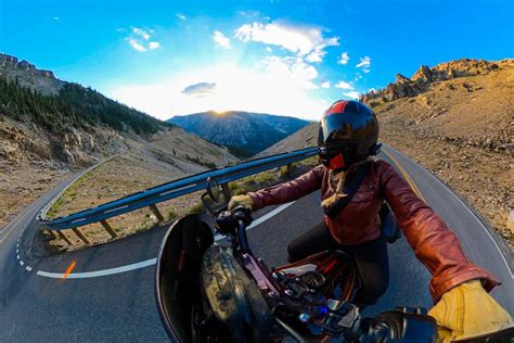 Ride the Beartooth Highway: Ultimate Motorcycle Trip Planning Guide