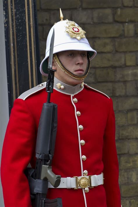 Changing of the Guard - Royal Gibraltar Regiment | British army uniform ...