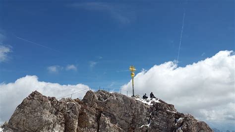 Zugspitze, Summit Cross, Summit | Natural landmarks, Zugspitze, Germany