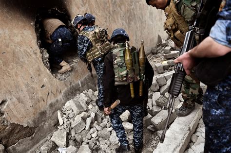 Canadian Women Who Joined ISIS Found in Tunnel Under Mosul's Old City - Newsweek