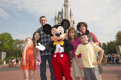 In ‘The Middle’ of the Heck Family Vacation at Walt Disney World Resort | Disney Parks Blog