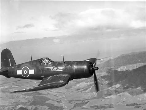 Asisbiz Vought F4U-1D Corsair of the Royal New Zealand Air Force 02