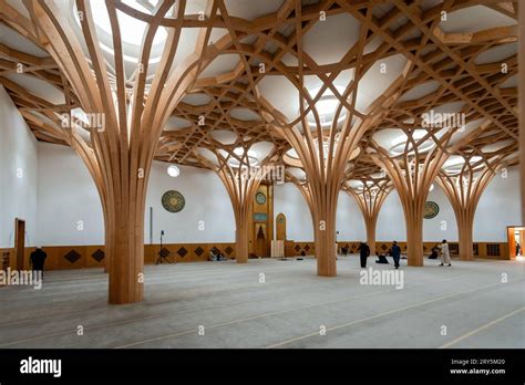 Cambridge Central Mosque Stock Photo - Alamy