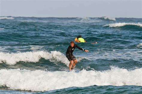 Oahu Surf Lessons, Surf with a Local on North Shore Oahu near Haleiwa