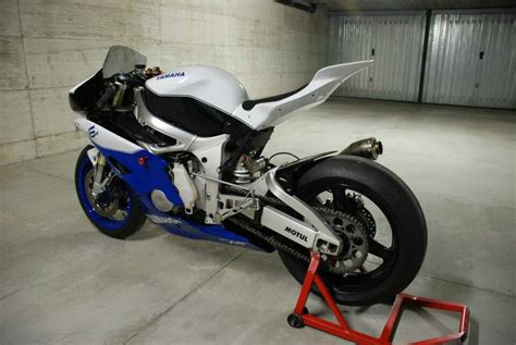 Custom Yamaha R6 | Concept motorcycles, Yamaha r6, Sports bikes motorcycles