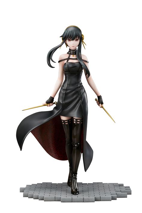 Spy x Family - Yor Forger 1/7 Scale Figure | Crunchyroll store