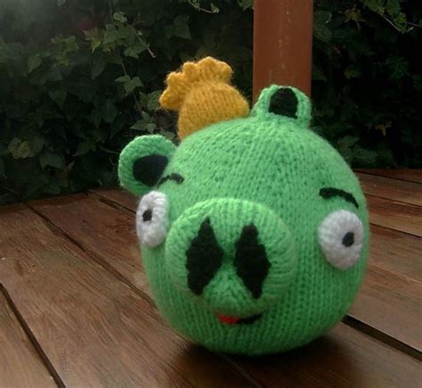 Angry Birds Hand Knitting Dolls | Gadgetsin